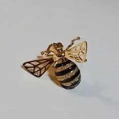 MIO HARUTAKA ミオ ハルタカ　蜂 ピアス