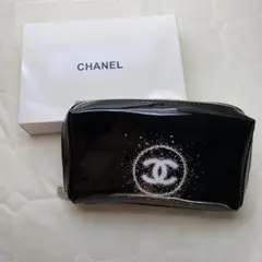 CHANEL エナメルポーチ ノベルティ ブラック 箱付き✨
