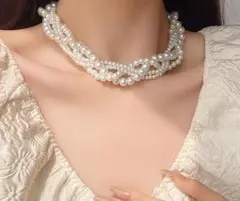 ツイストネックレス