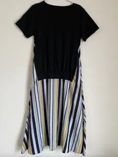 美品⭐︎黒×ストライプワンピース
