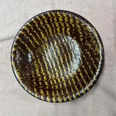 波状模様のブラウンボウル