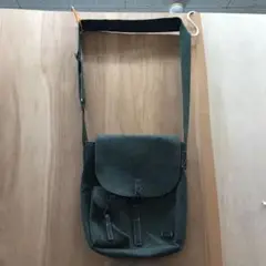人気商品、ポールスミスショルダーバッグ