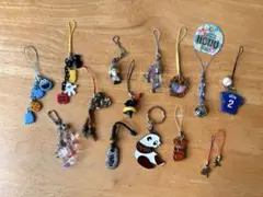 キーホルダー　ストラップ 15個セット　パンダ　ディズニー　みやげ