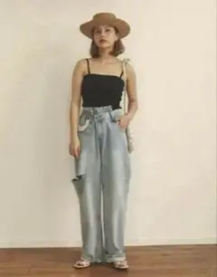 【美品】pocher デニムパンツ　ダメージ