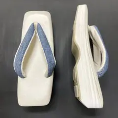 Item thumbnail for item af76bb65-13ab-4119-b257-b69428c9d297