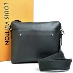 Item thumbnail for item 216648a6-4547-484b-9bec-6f2c4003ed5f