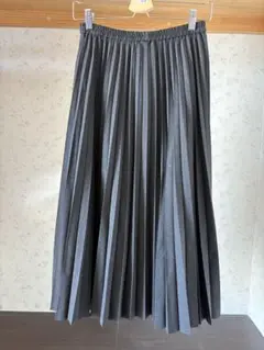 UNIQLO プリーツスカート