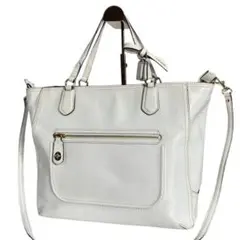 COACH コーチ トートバッグ 2way ホワイト レザー A4収納可 肩掛け