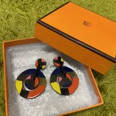 週末限定!確実正規品 エルメス アミュレット ピアス バッファローホーン