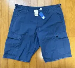 新品undefeated パンツ