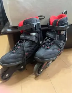 ROLLERBLADE インラインスケート ブラック/レッド 　バック付き