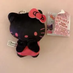 ぎゃる ハローキティ ぬいぐるみ 黒・ピンク ガチャガチャ カプセルトイ