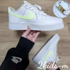NIKE ナイキ ウィメンズ エアフォース 1 '07 ボルト 完売品