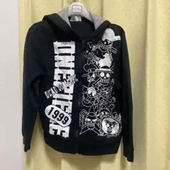 パーカー　140 ONE PIECE 子供
