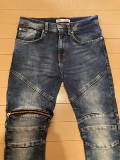 ZARA MANスキニーデニム ジッパー付きダークブルー