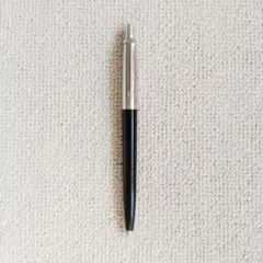 Item thumbnail for item 5d110380-4b16-46a7-88d4-716214cf113c