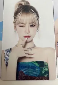 LE SSERAFIM CHAEWON ファンミトレカ