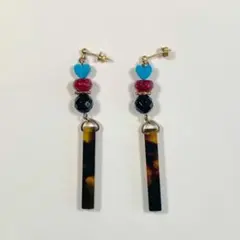 カラービーズ ピアス
