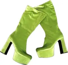 Item thumbnail for item 6dcdb6f5-b60c-471f-bc81-b8cae9ca977c