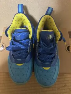 Item thumbnail for item 7e445518-8cd2-4971-934b-68bd709e715f