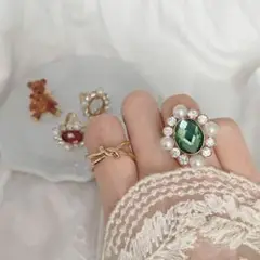 Item thumbnail for item 171d90f3-0751-4e52-953c-0396247603f9