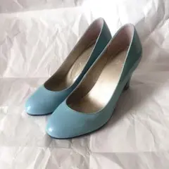 ライトブルー プレーンパンプス 中ヒール
