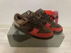 Item thumbnail for item 770bf6f5-07f2-4ef7-9a3a-05bf972ef85e