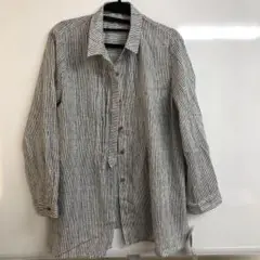 ストライプデザイン長袖シャツ