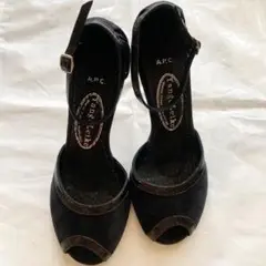 A.P.C. ピンヒール