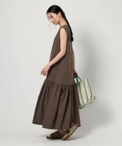 【BEAUTY&YOUTH】ギャザーフレア ノースリーブ ワンピース