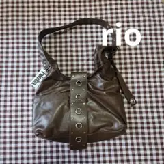 Item thumbnail for item 2cfb7fdc-ceab-4441-bfbc-3c3f0c84d8ae