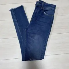 レディース　ジーンズ　新品未使用　Sサイズ
