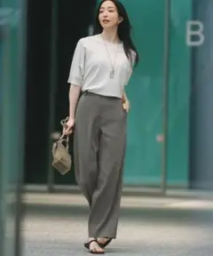 タグ付未使用　23区 大きいサイズ　リネンレーヨンストレッチ ワイドパンツ