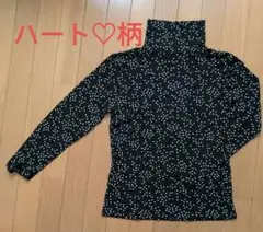 ハート柄タートルネック