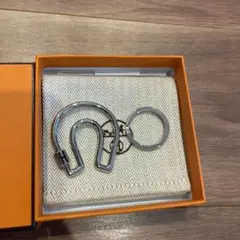 エルメスキーホルダーリングシュヴァル