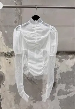 LITMUS herpraha ギャザー入りパフスリーブレーストップス