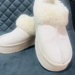 Item thumbnail for item d2a0b083-72cb-4461-9cc8-87db1956d5ad