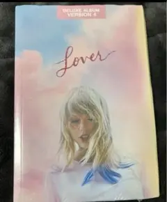 Taylor Swift Lover Deluxe Album version4