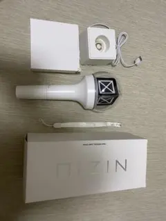 NIZIU ペンライト 充電器付き