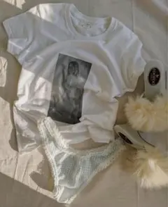 shelly de titi Tシャツ