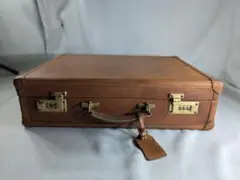 Item thumbnail for item e824fdd8-3a5d-45c2-a09e-f9a9d74e424e