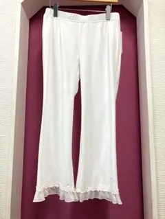 スーパービューティー完売！♡ 新作♡裾フリルサマーハイテンションクロップドパンツ