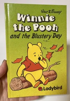 絵本⭐︎Winnie the Pooh and the Blustery Day