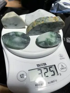 糸魚川翡翠 端材など
