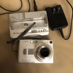 CASIO EX-Z40 コンパクトデジタルカメラ
