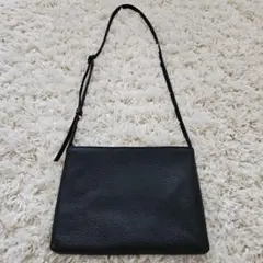 Hush Tug ハッシュタグ　ショルダーバッグ