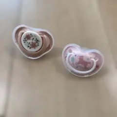 【ほぼ新品】おしゃぶり2個セット