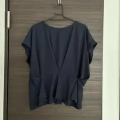 シフォン系トップス　ネイビー　Mサイズ　フリル　エレガント
