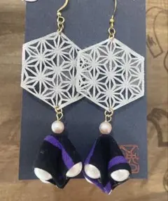 切り絵ピアス　切り絵とアフリカ布のコラボ　②