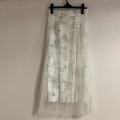 INGNI イング　新品未使用　花柄プリーツチュールスカート　白　ホワイト